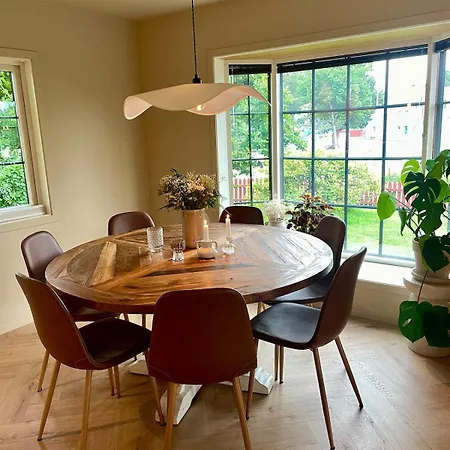 Villa Cozy House With Lovely Garden Sandefjord