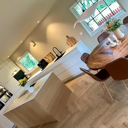 Cozy House With Lovely Garden Sandefjord